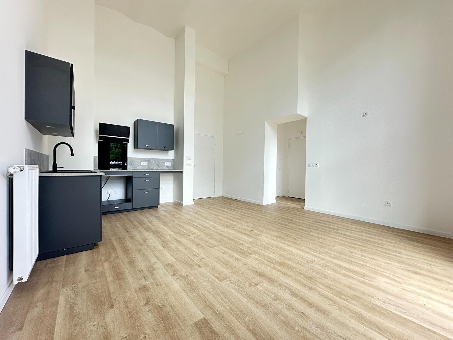 Maison à louer, 47m², Champagne-sur-Seine