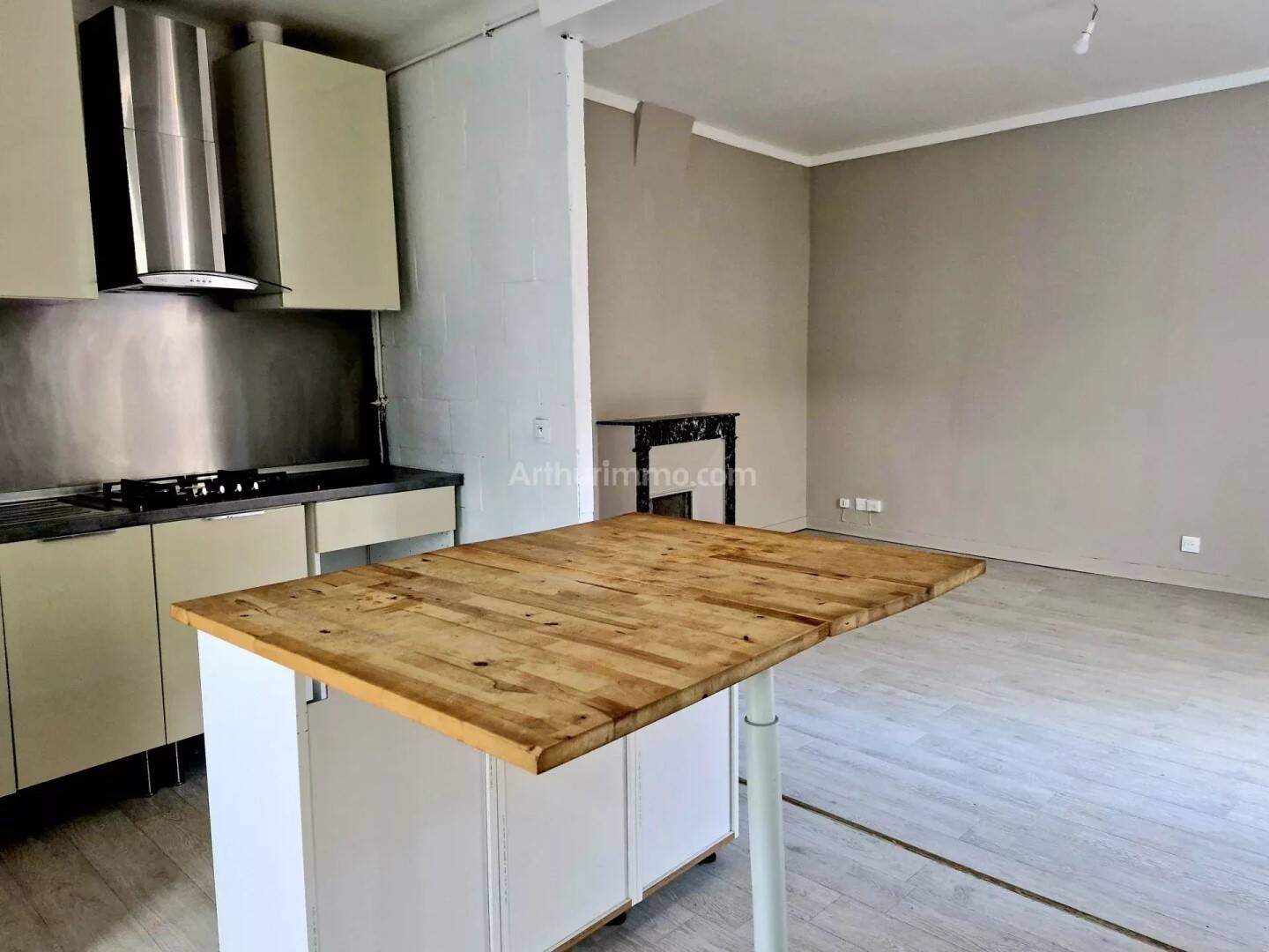 Appartement à vendre, 58m², Saint-Fargeau-Ponthierry