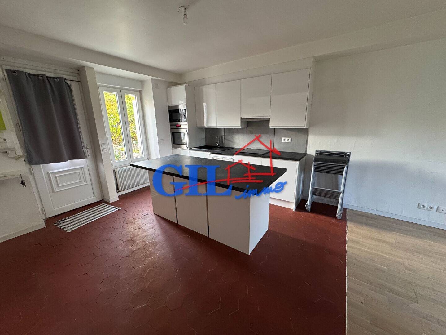 Maison à louer, 95m², Vert-Saint-Denis