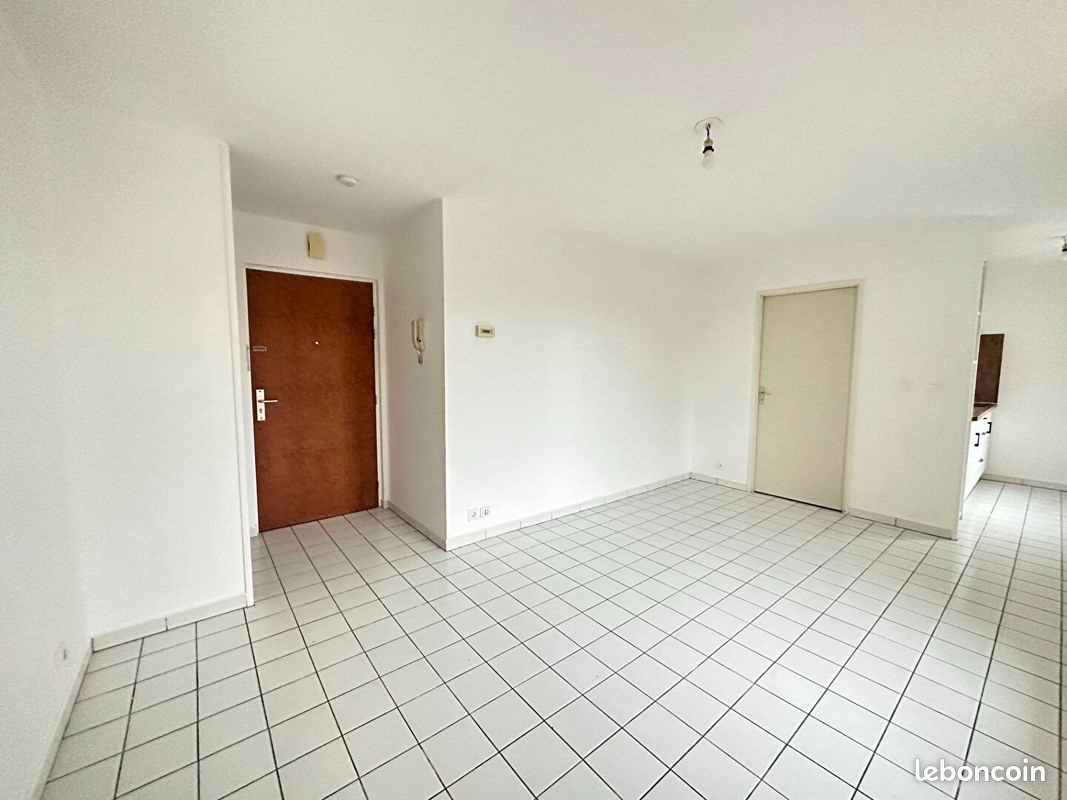 Appartement à louer, 26m², Combs-la-Ville