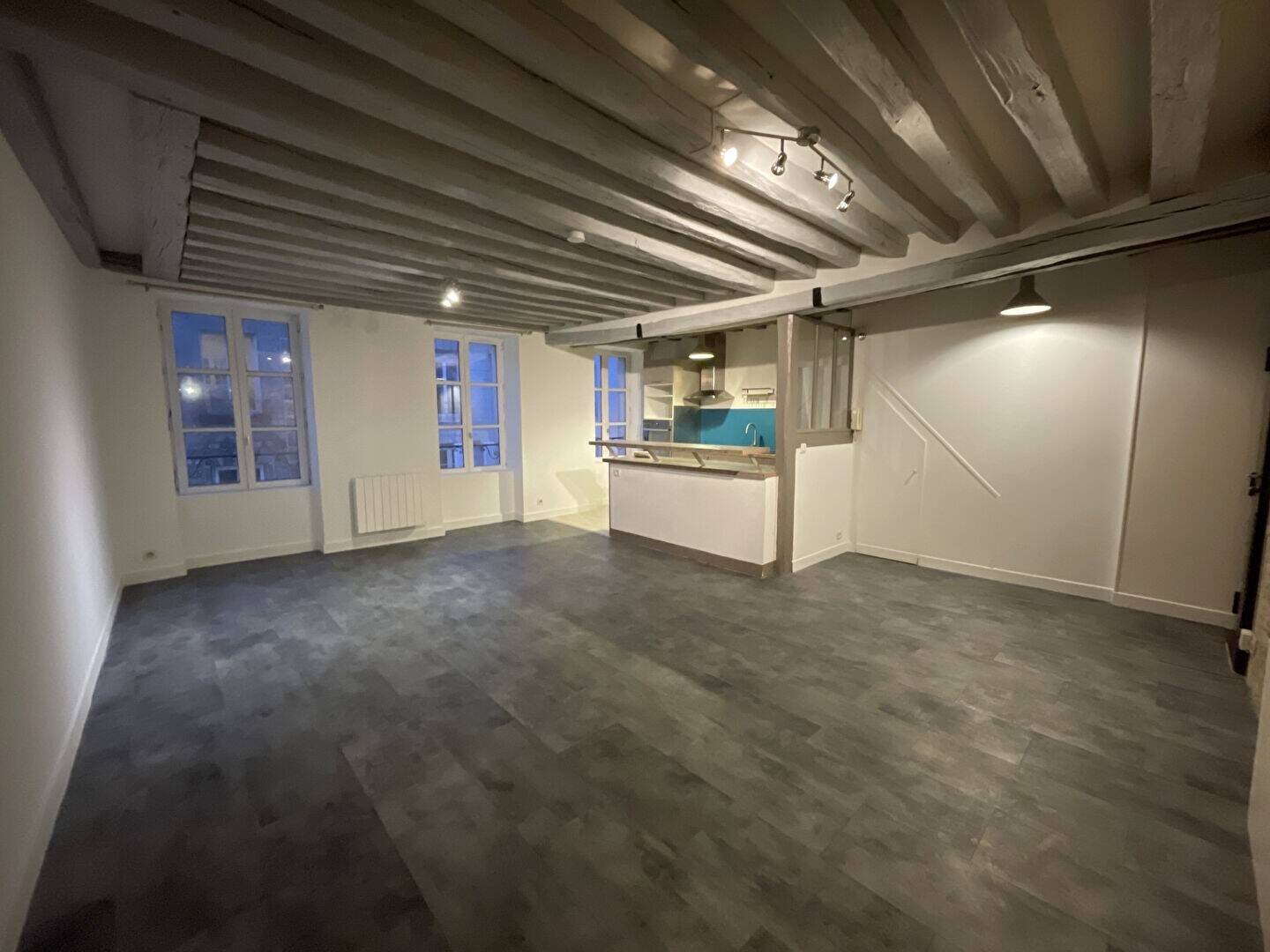 Appartement à louer, 69m², Fontainebleau
