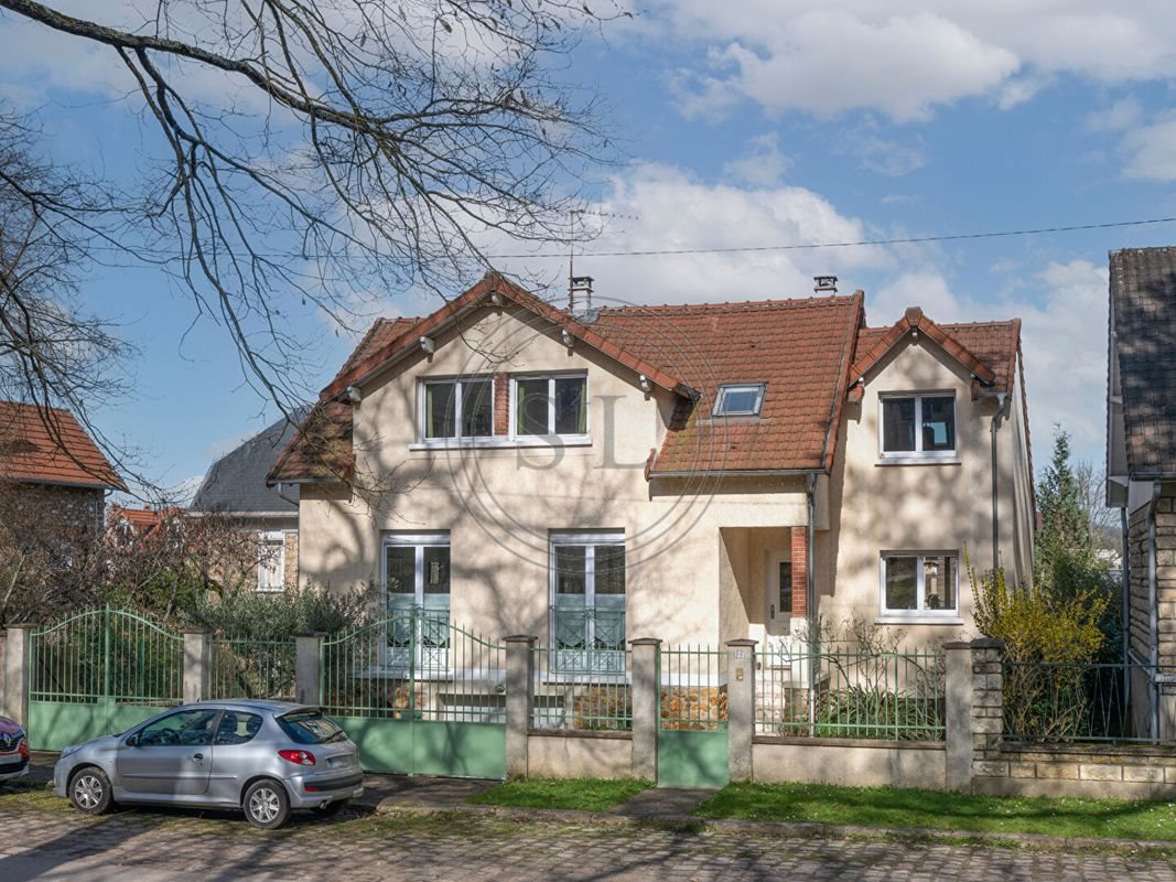 Maison à vendre, 154m², Viroflay