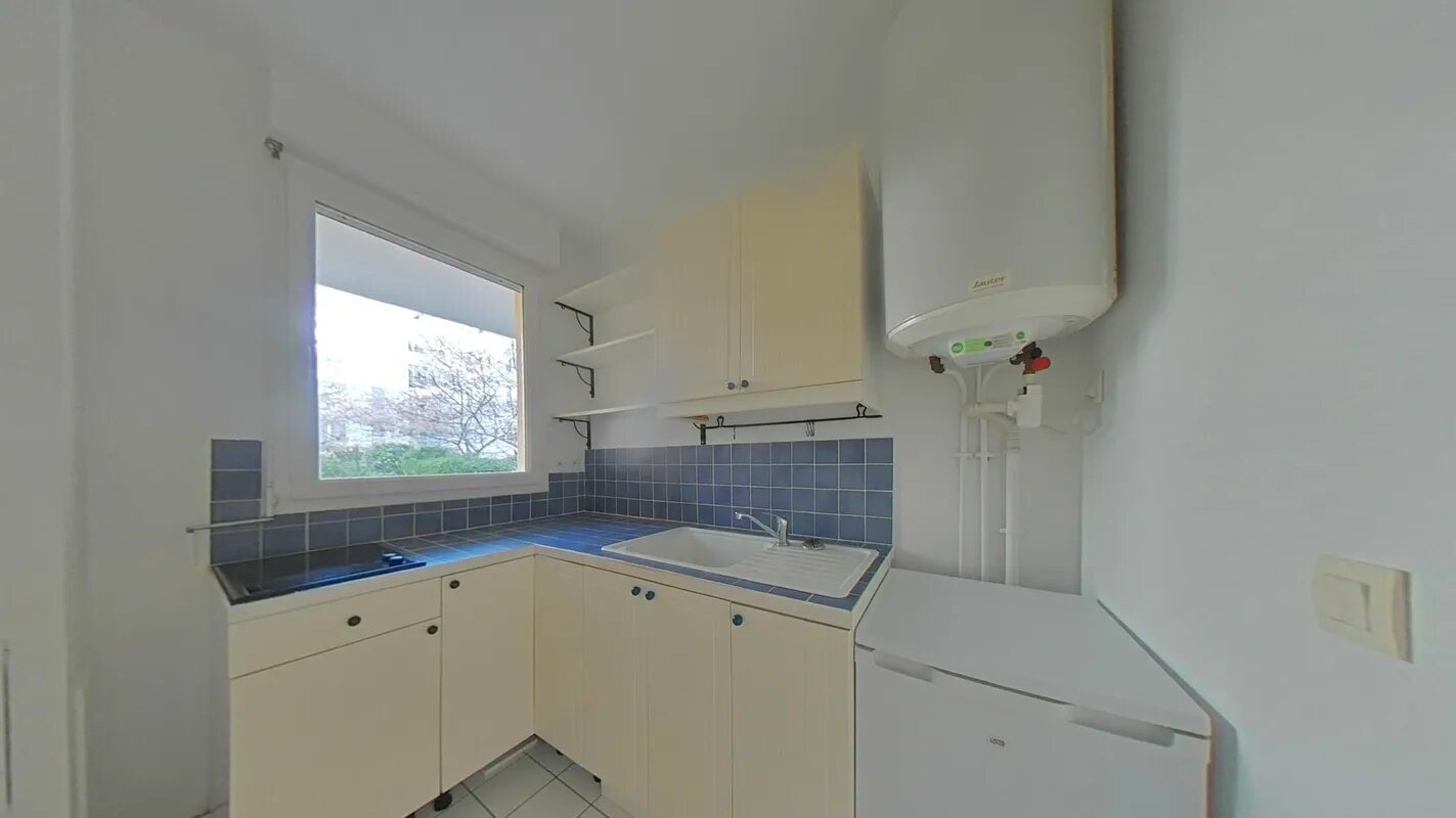 Appartement à louer, 29m², Bazoches-sur-Guyonne