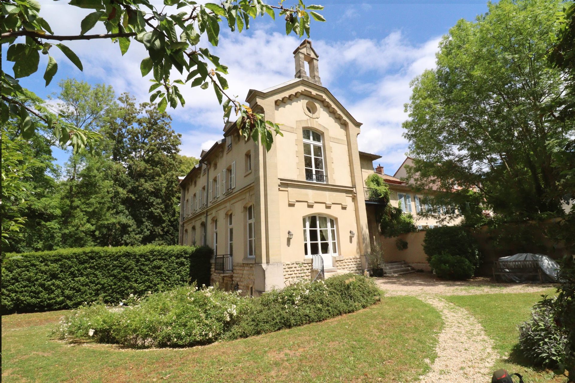 Maison à louer, 232m², Louveciennes