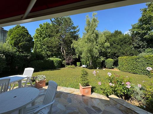 Advert pic 0