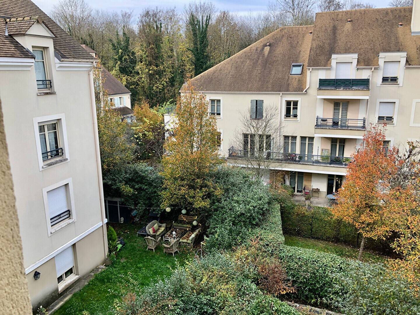 Appartement à louer, 64m², Buc