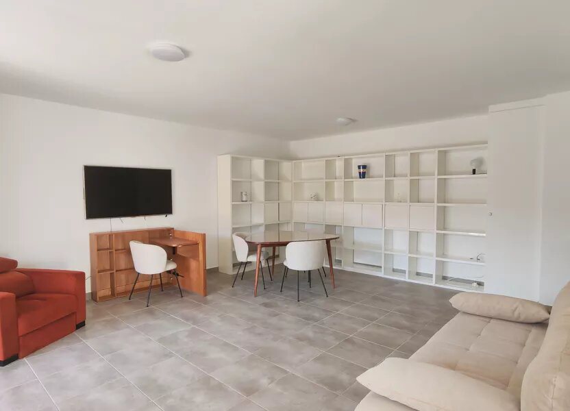Appartement à louer, 66m², Villeneuve-lès-Avignon