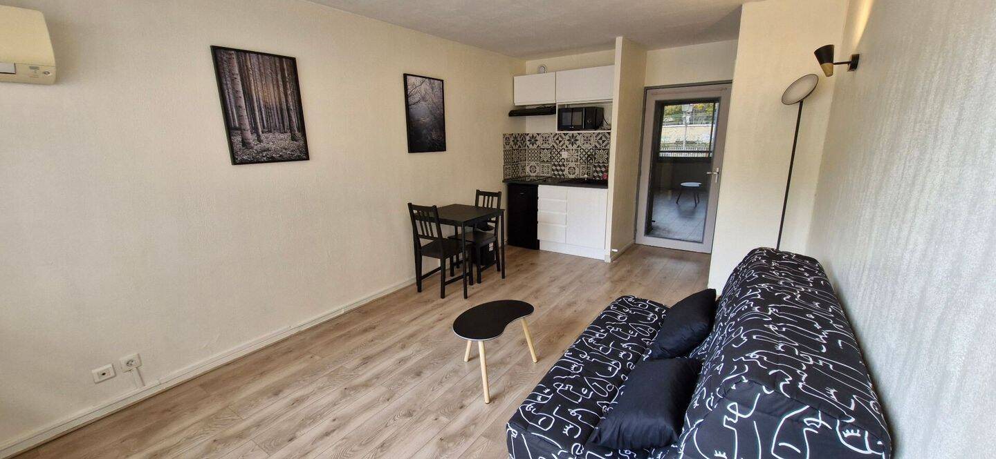 Appartement à louer, 24m², Toulon