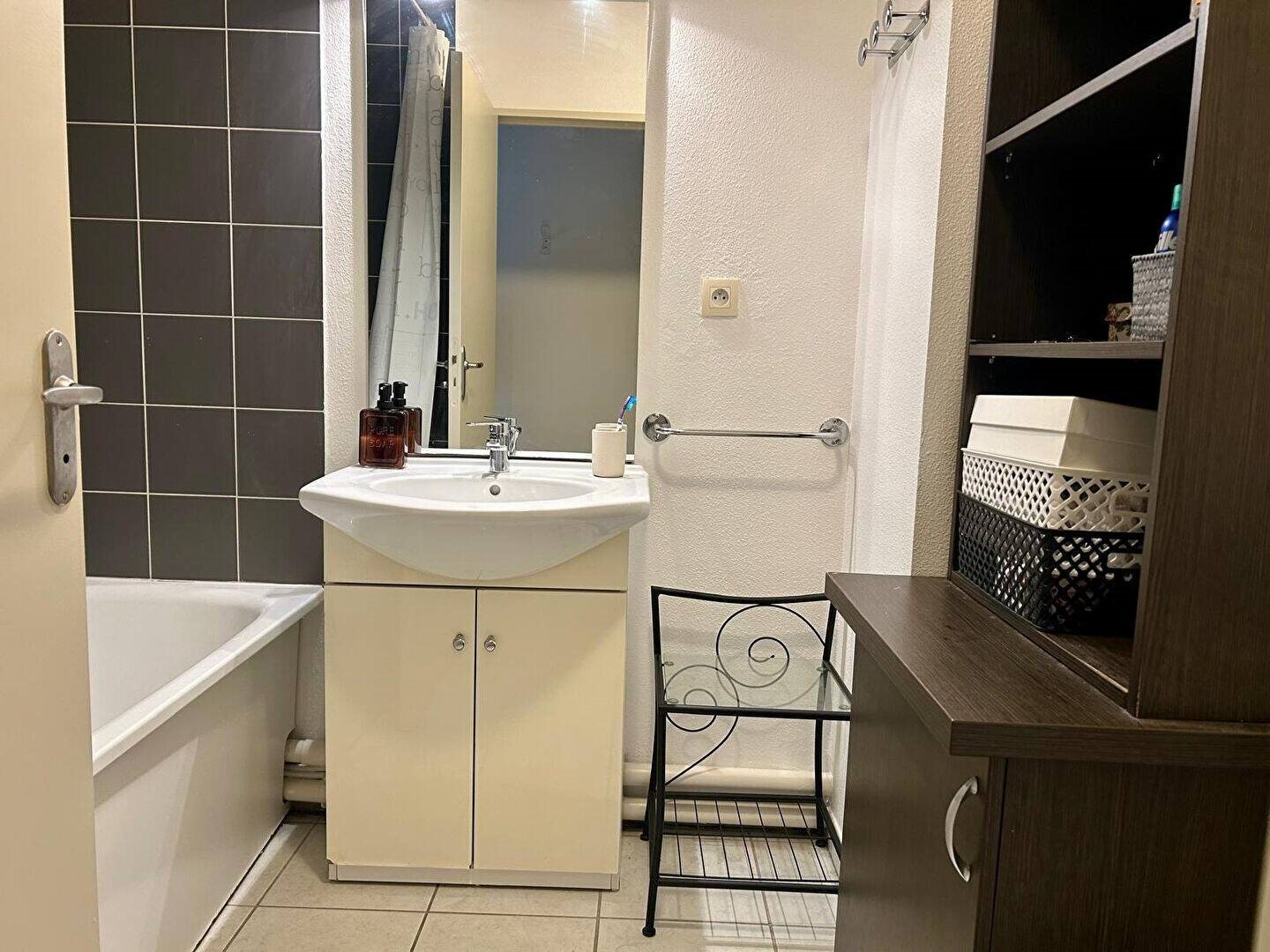 Appartement à vendre, 27m², Toulon