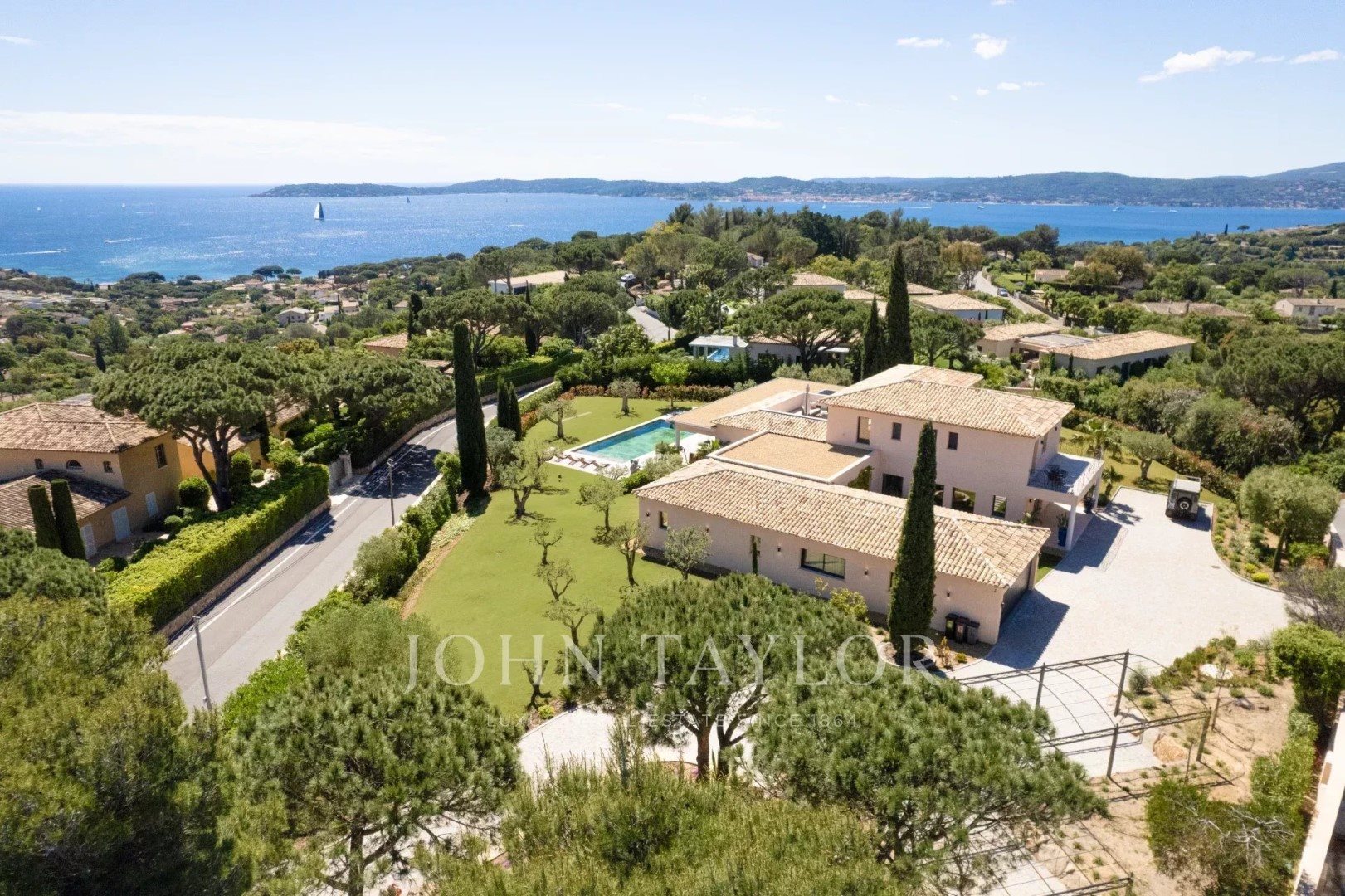 Maison à louer, 490m², Sainte-Maxime