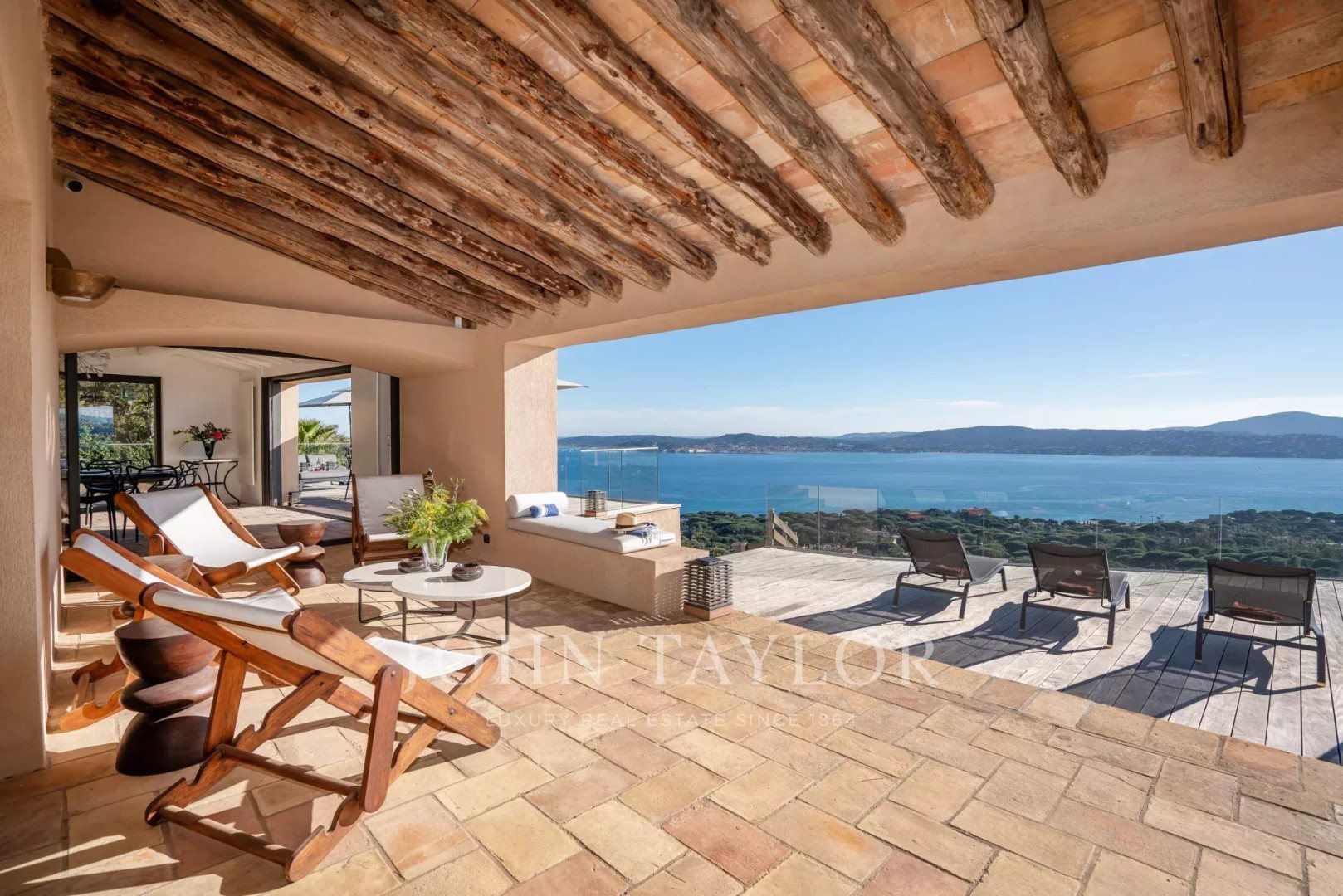 Maison à louer, 660m², Grimaud