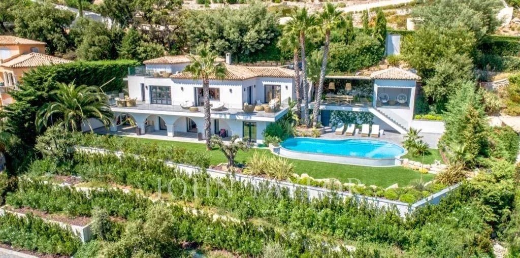 Maison à louer, 240m², Sainte-Maxime