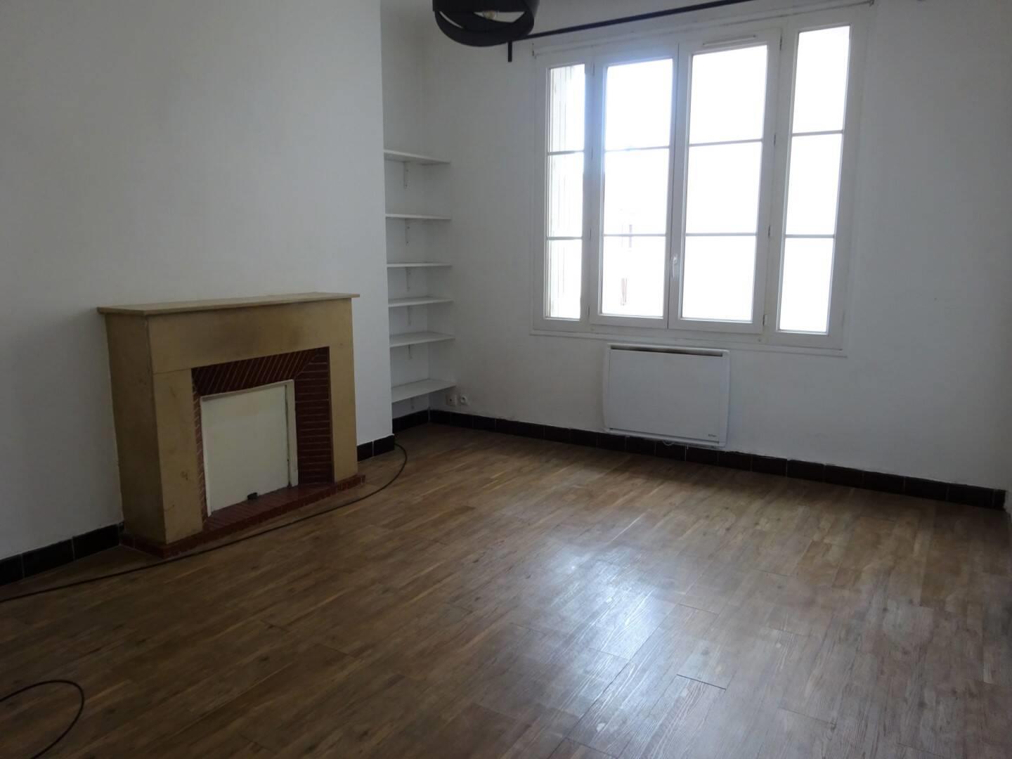 Appartement à louer, 69m², Toulon