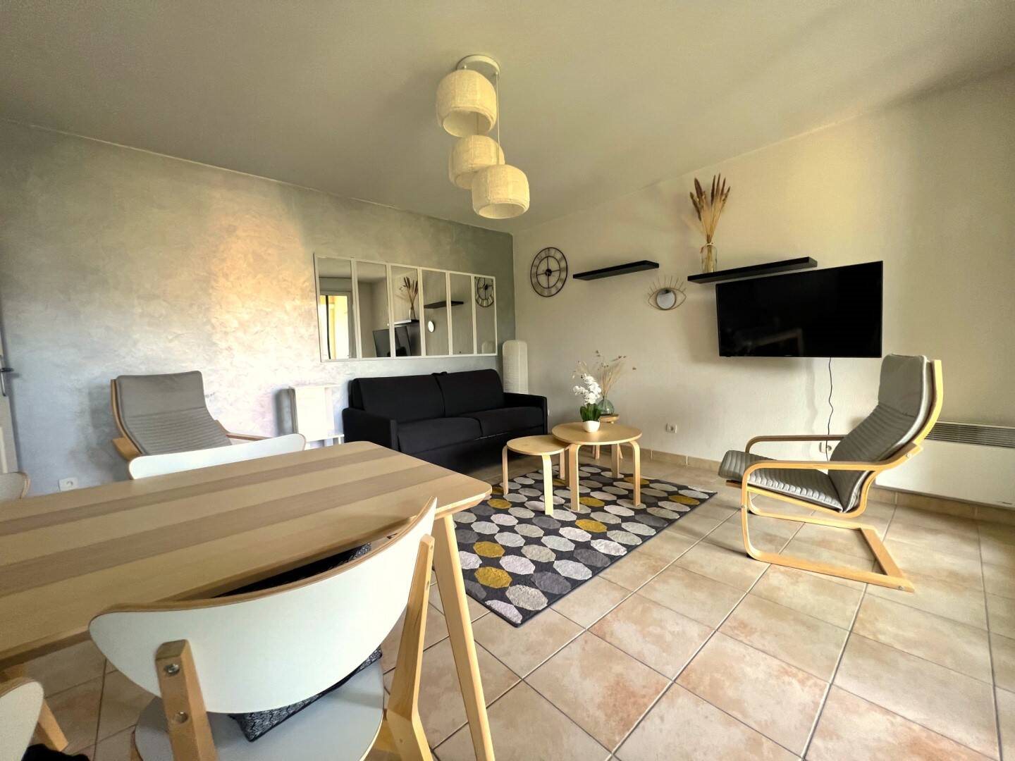 Appartement à vendre, 43m², Saint-Maximin-la-Sainte-Baume