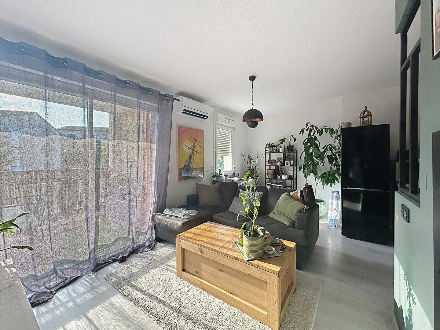 Appartement à louer, 39m², Aramon