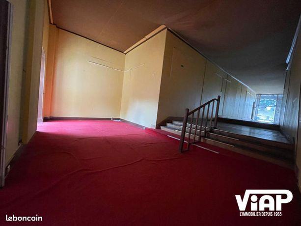 Maison à louer, 250m², Limoges