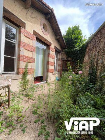 Maison à louer, 250m², Limoges