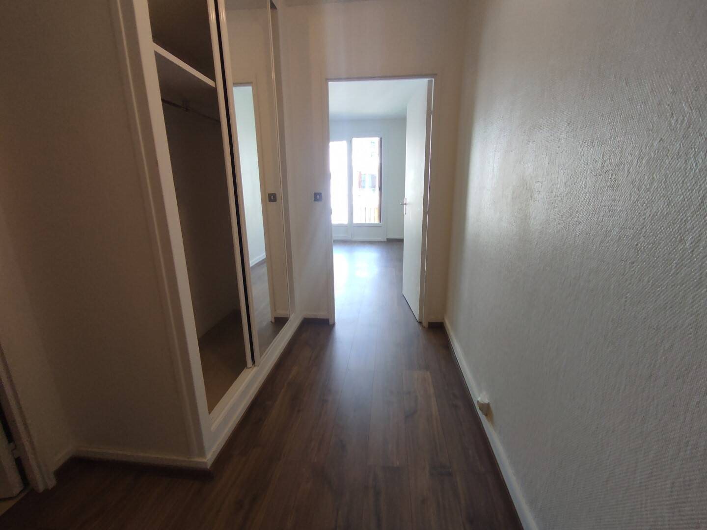 Appartement à louer, 26m², Bures-sur-Yvette