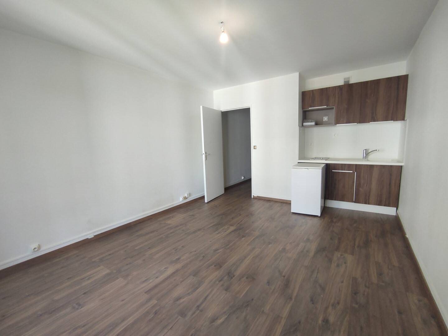 Appartement à louer, 26m², Bures-sur-Yvette