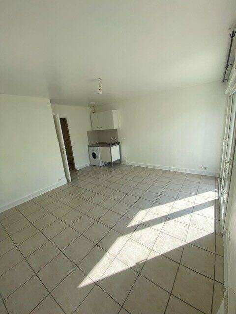 Appartement à louer, 26m², Sainte-Geneviève-des-Bois