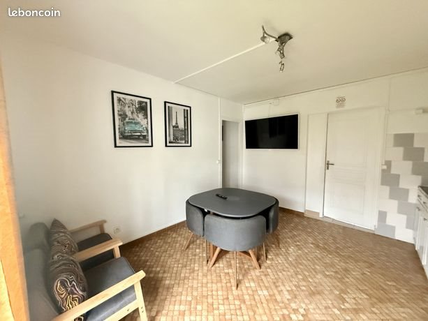 Appartement à louer, 48m², Paray-Vieille-Poste