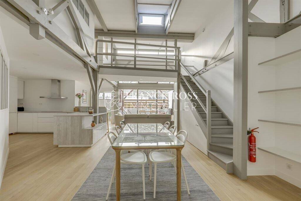 Appartement à louer, 115m², Paris 11ème