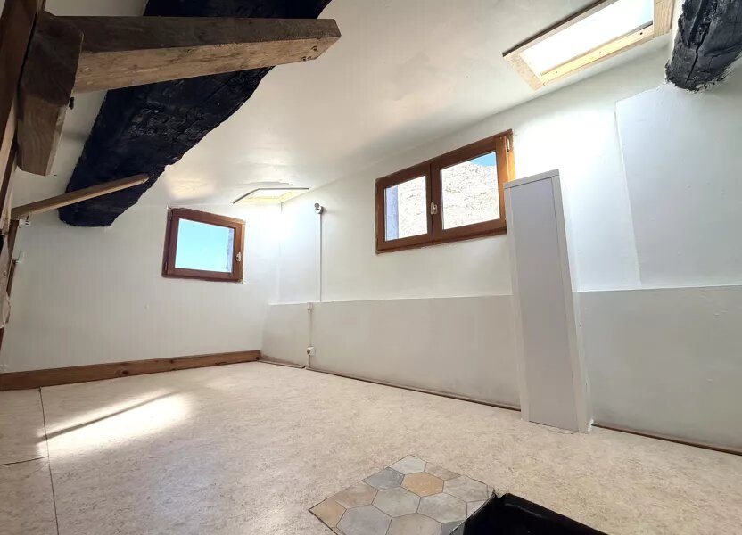 Maison à louer, 45m², Sisteron