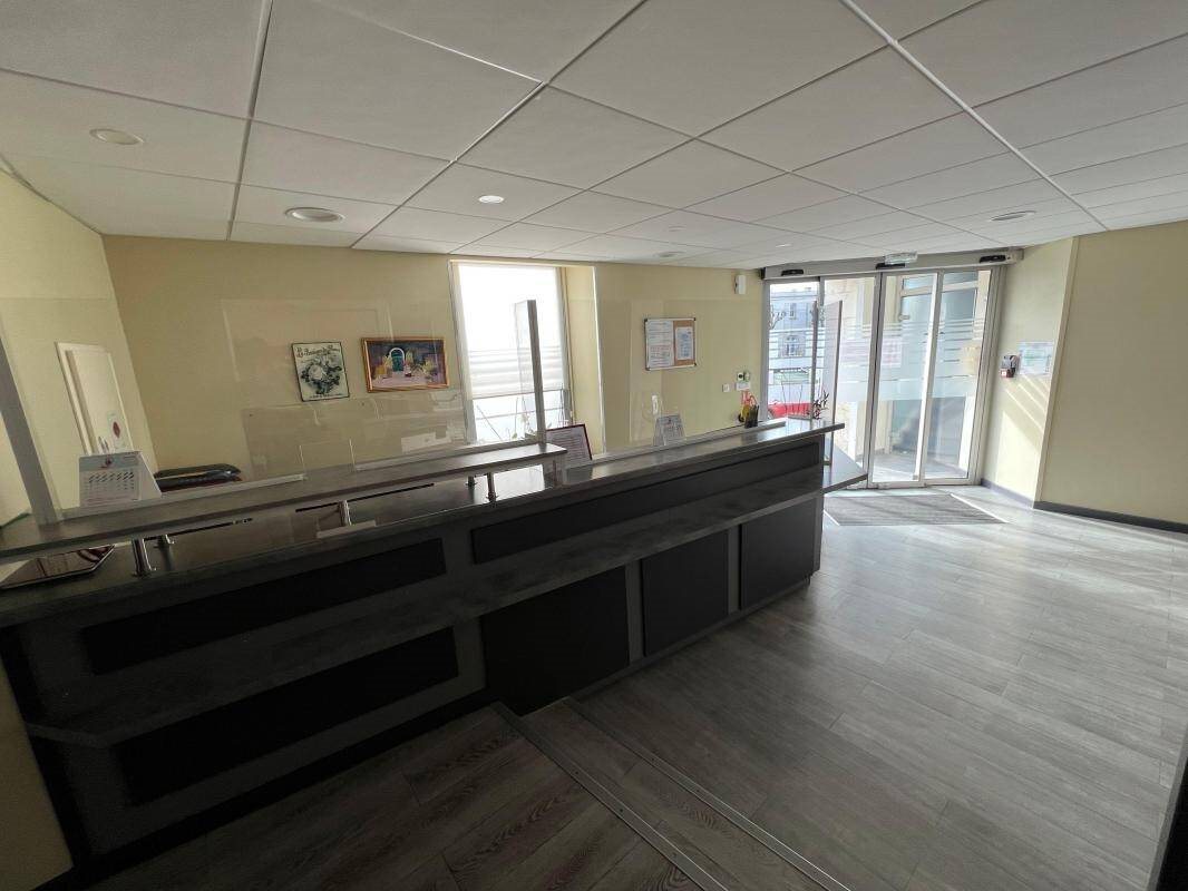 Appartement à vendre, 300m², Saint-Jean-d'Angély