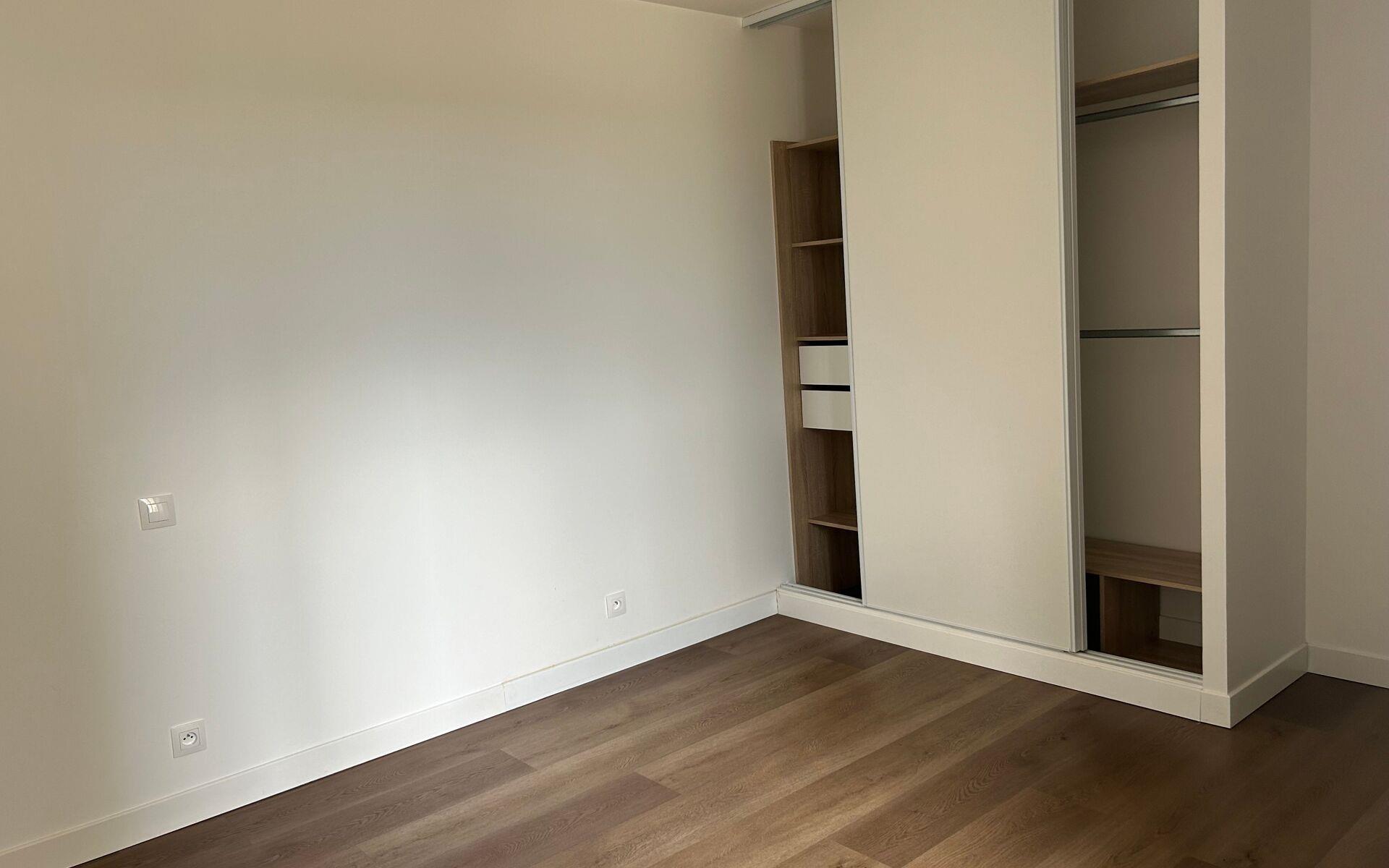 Appartement à louer, 85m², Annesse-et-Beaulieu