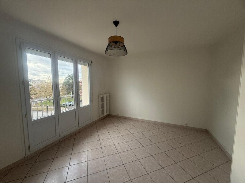 Appartement à vendre, 59m², Varennes-Vauzelles