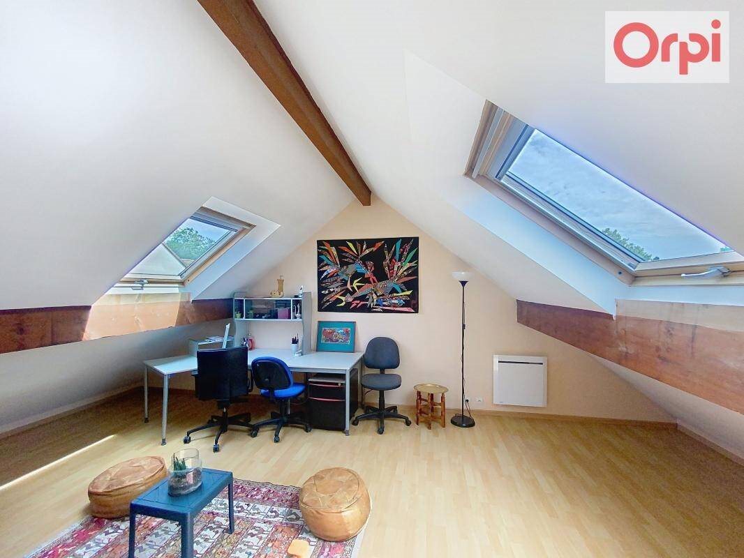 Maison à vendre, 113m², Montigny-le-Bretonneux