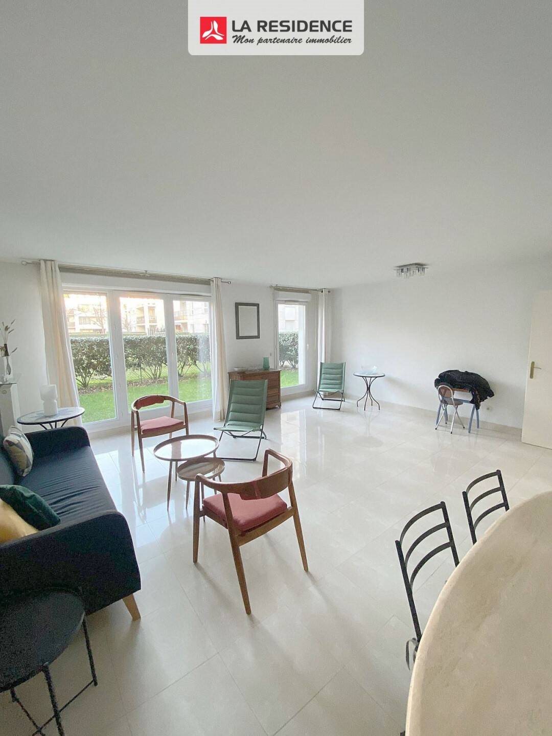 Appartement à louer, 98m², Montigny-le-Bretonneux