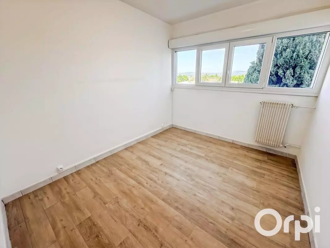 Appartement à louer, 71m², Pierrelatte