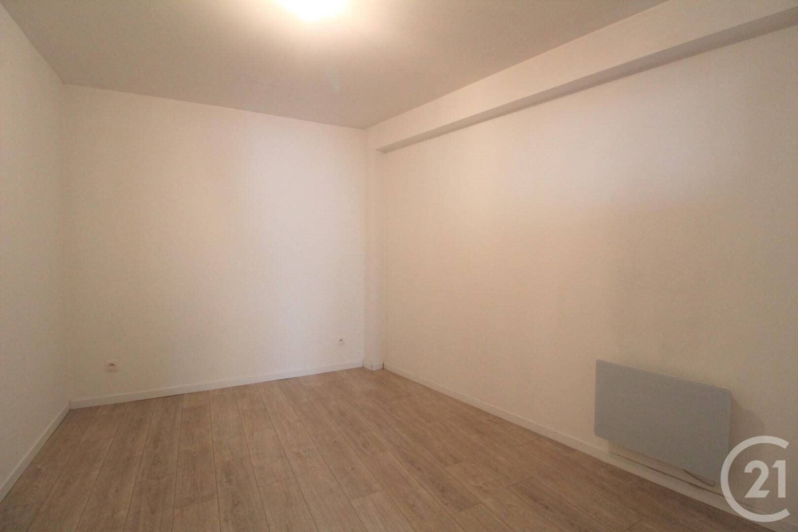 Appartement à louer, 36m², La Ville-du-Bois