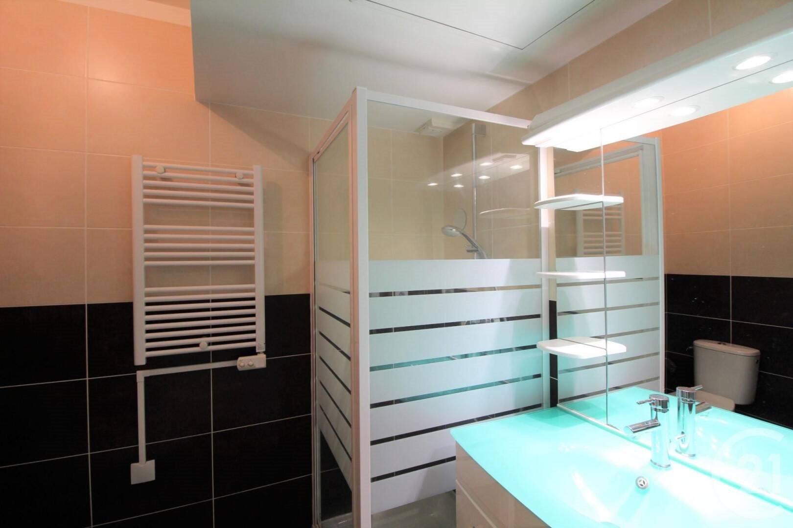 Appartement à louer, 36m², La Ville-du-Bois