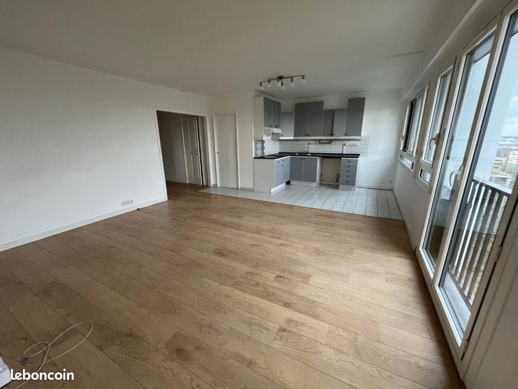 Appartement à louer, 90m², Verrières-le-Buisson