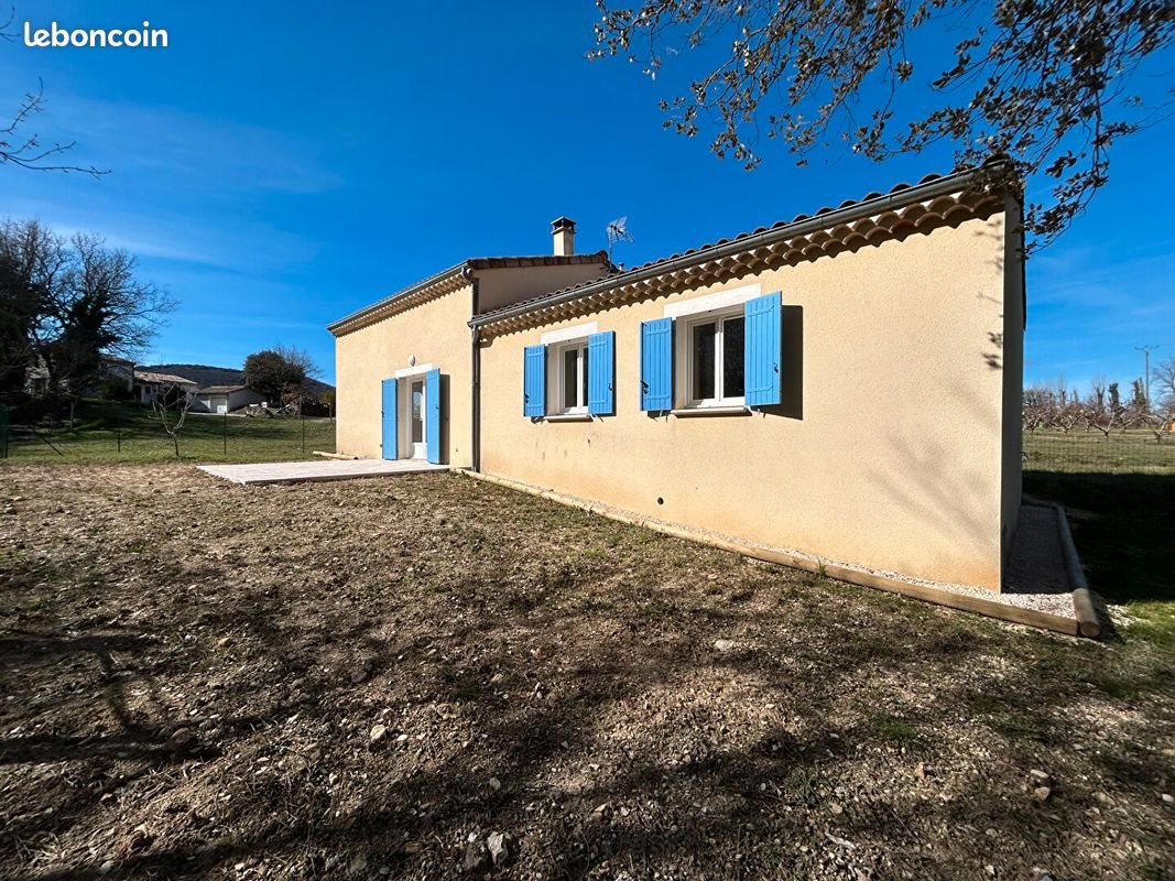 Maison à louer, 116m², Espeluche