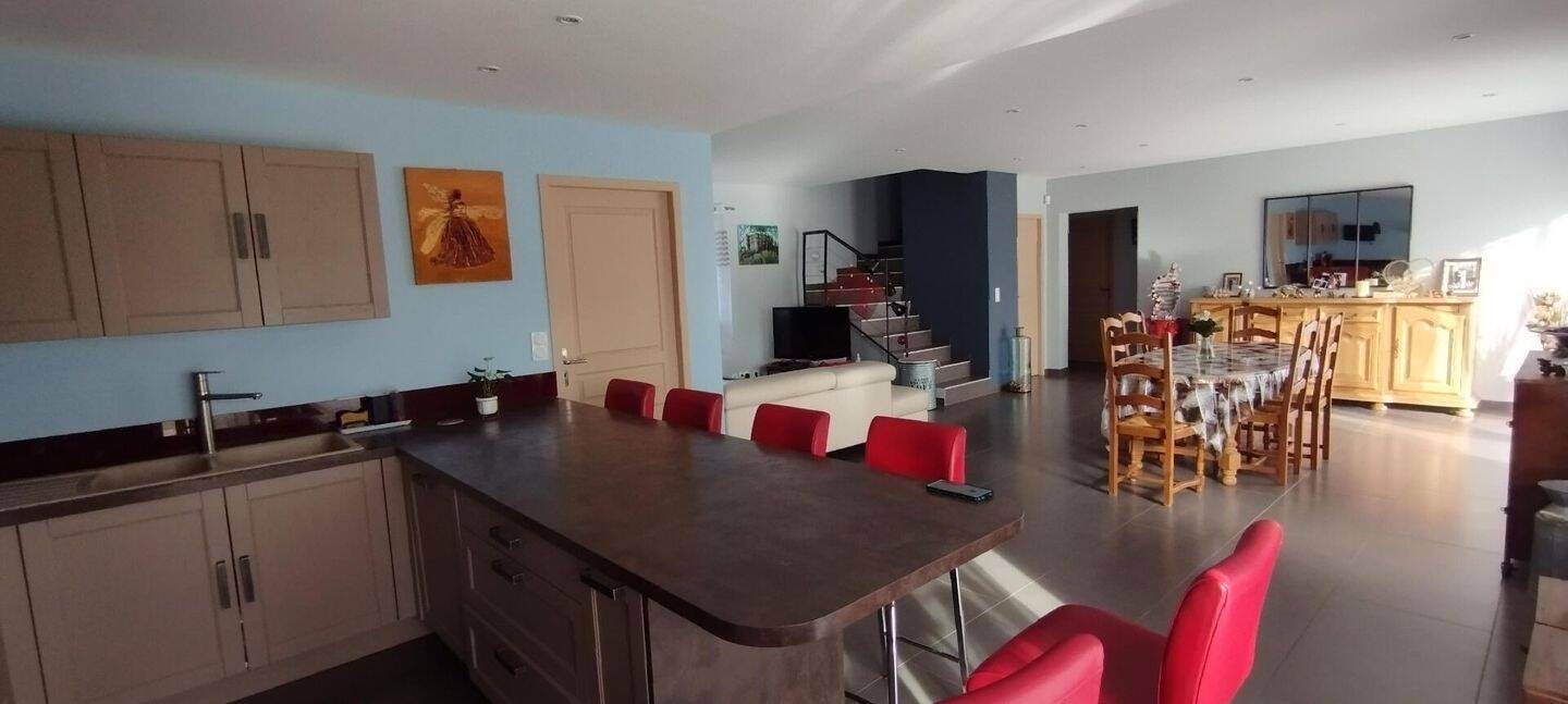 Maison à louer, 133m², Alba-la-Romaine