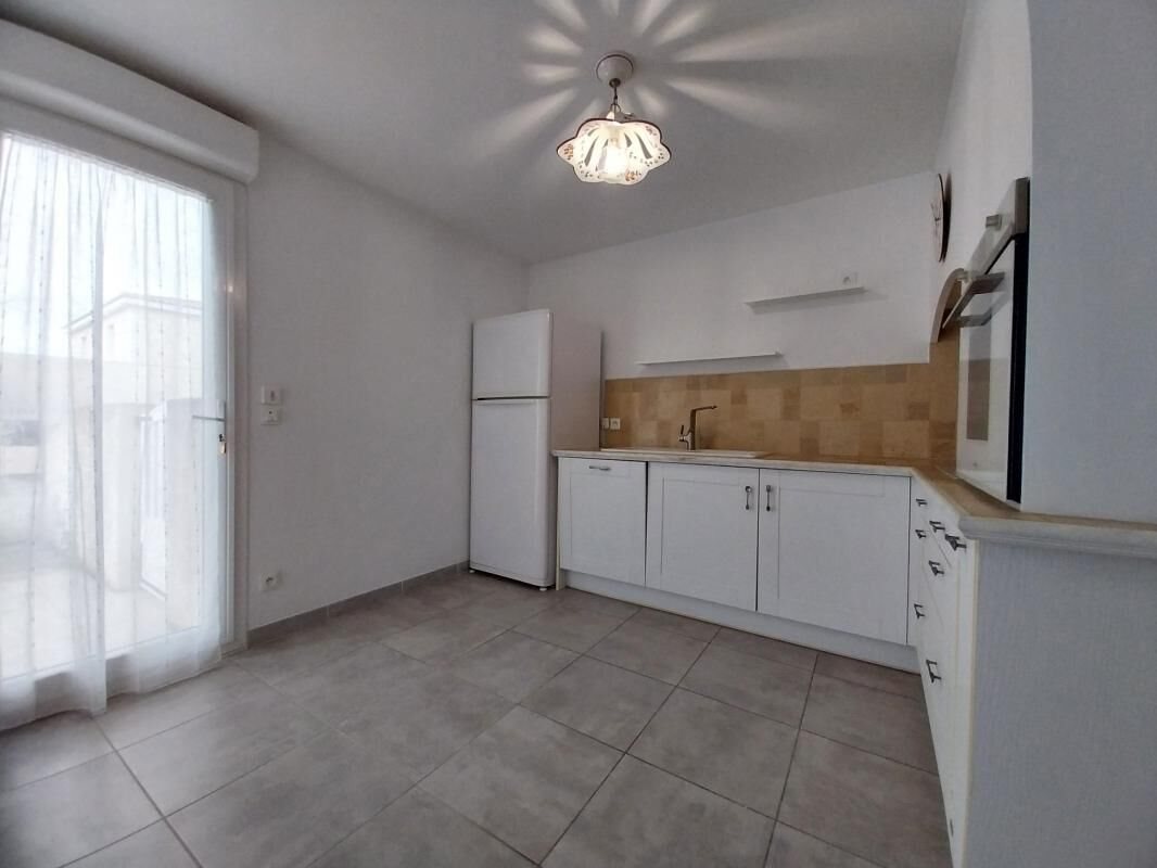 Maison à louer, 90m², Sérignan