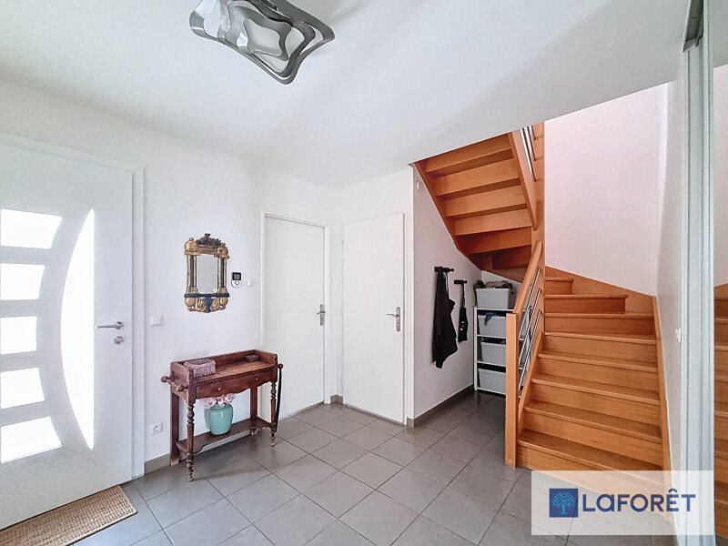 Maison à vendre, 181m², Thoiry