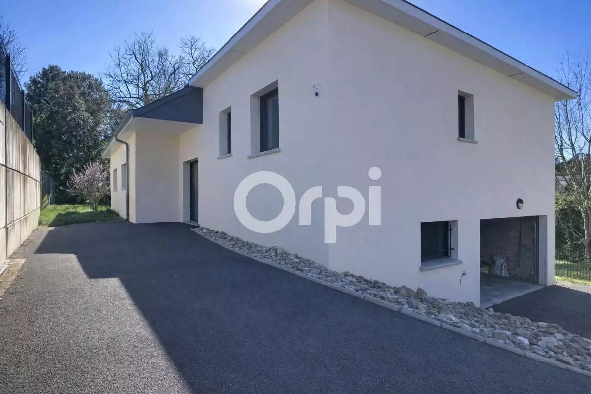 Maison à louer, 101m², Brive-la-Gaillarde