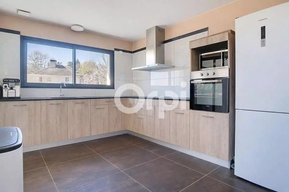 Maison à louer, 101m², Brive-la-Gaillarde