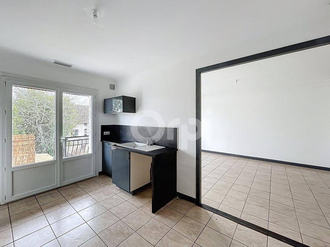 Appartement à louer, 101m², Trélissac