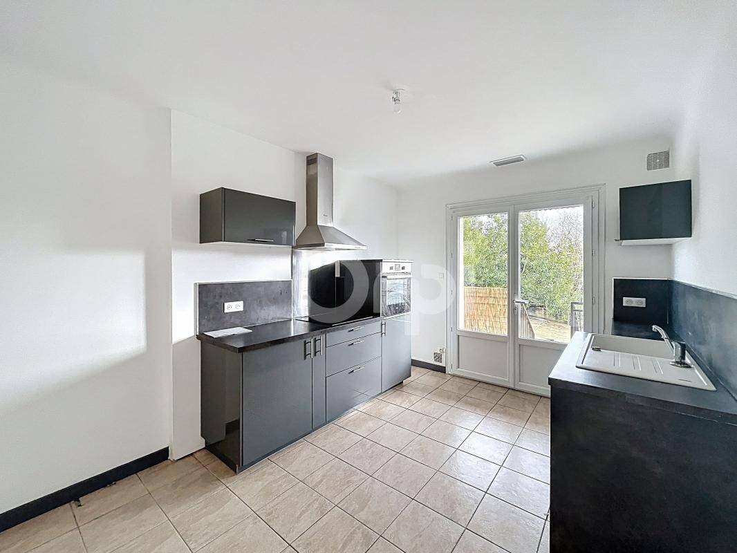 Appartement à louer, 101m², Trélissac