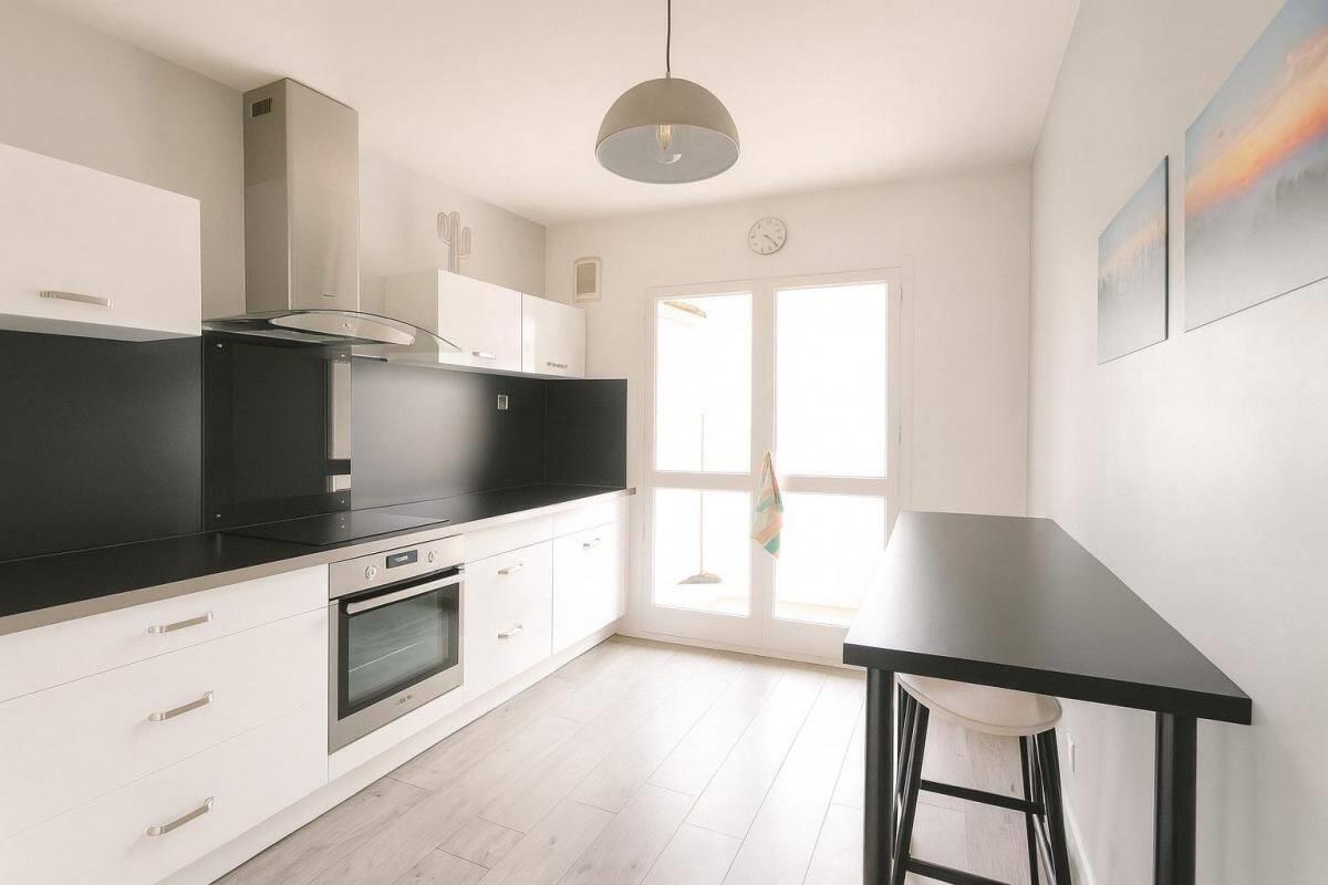 Appartement à vendre, 76m², Nîmes