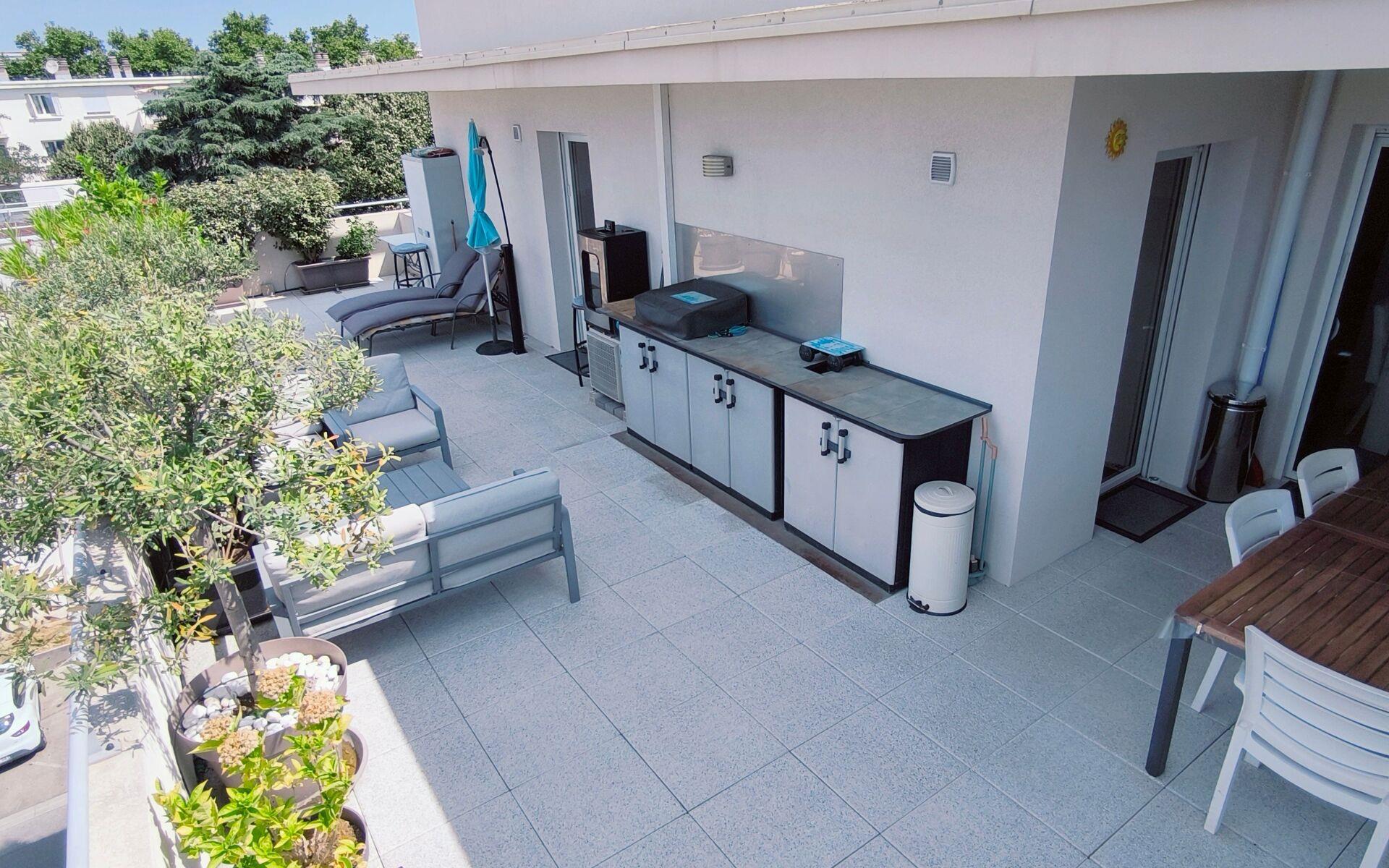 Appartement à vendre, 95m², Nîmes