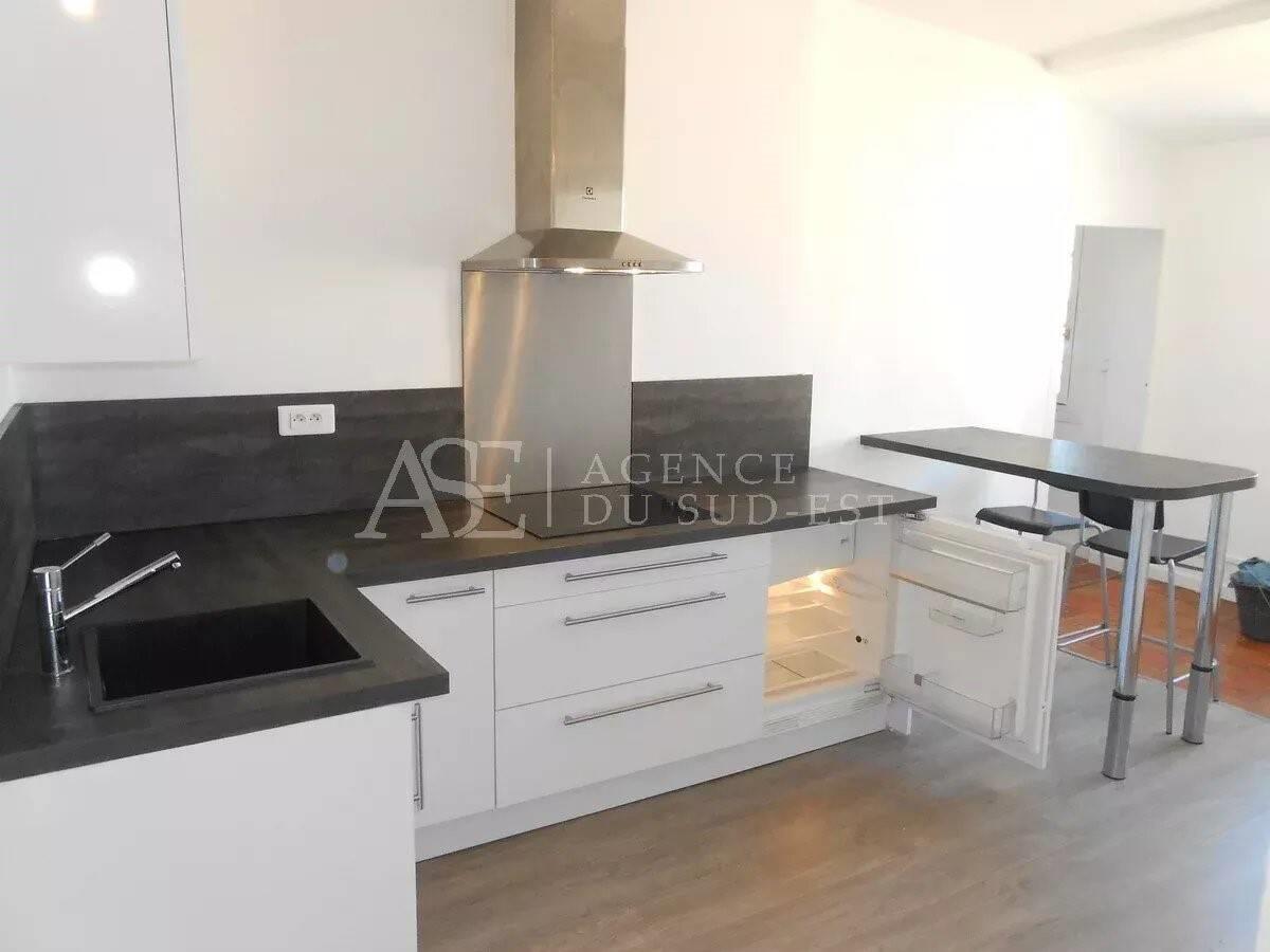 Appartement à louer, 34m², Aix-en-Provence