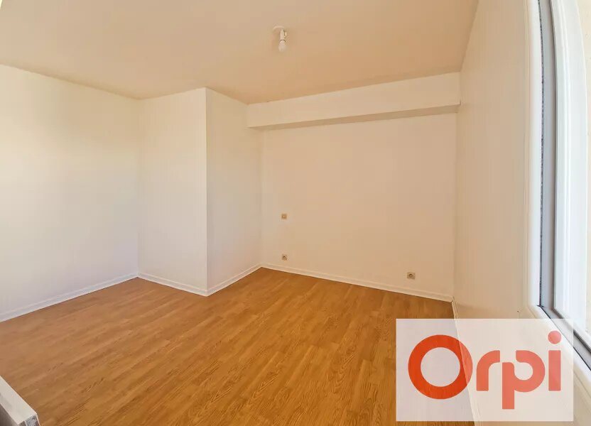 Appartement à louer, 60m², Merville