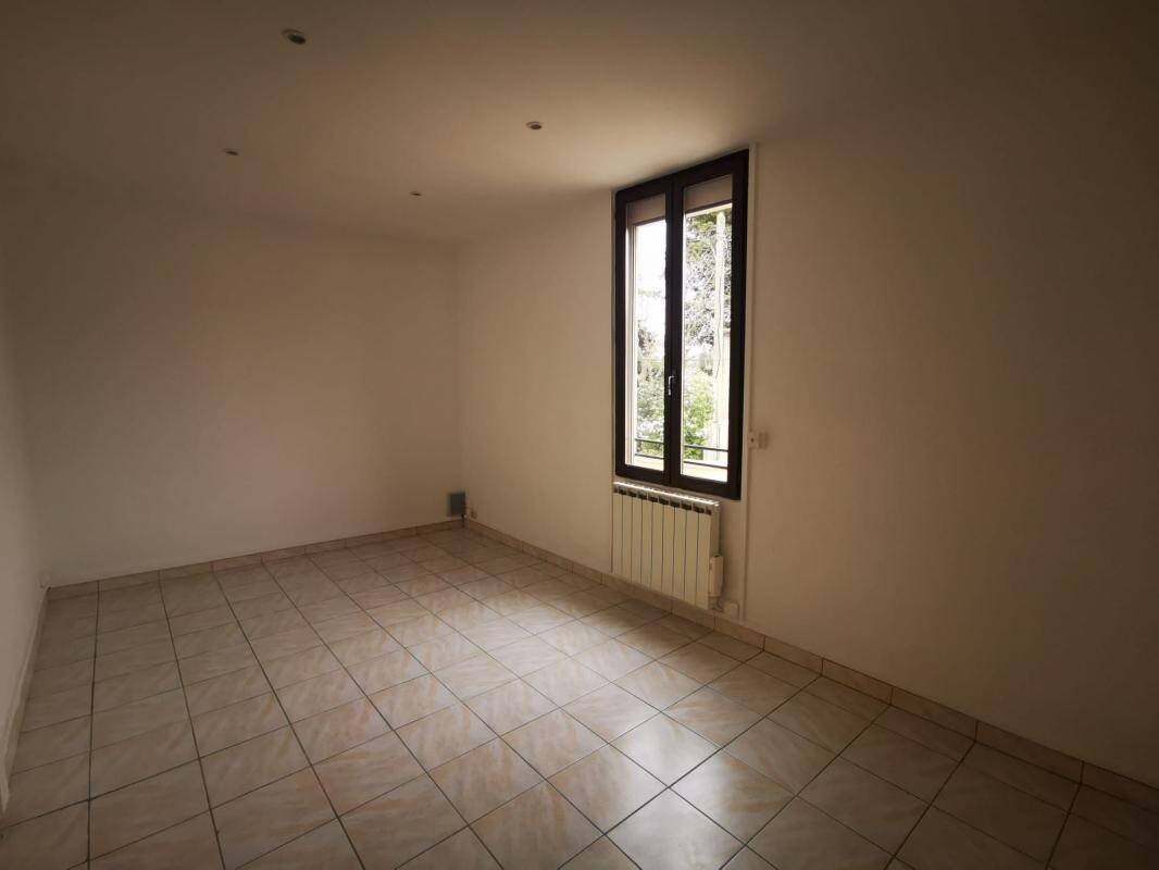 Maison à louer, 75m², Rochefort-du-Gard