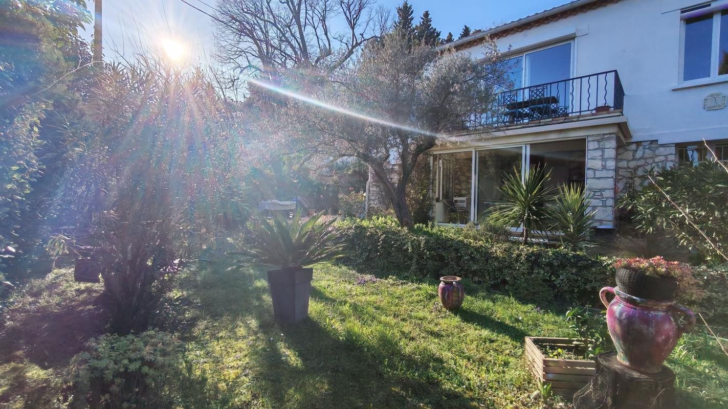Maison à louer, 102m², Villeneuve-lès-Avignon